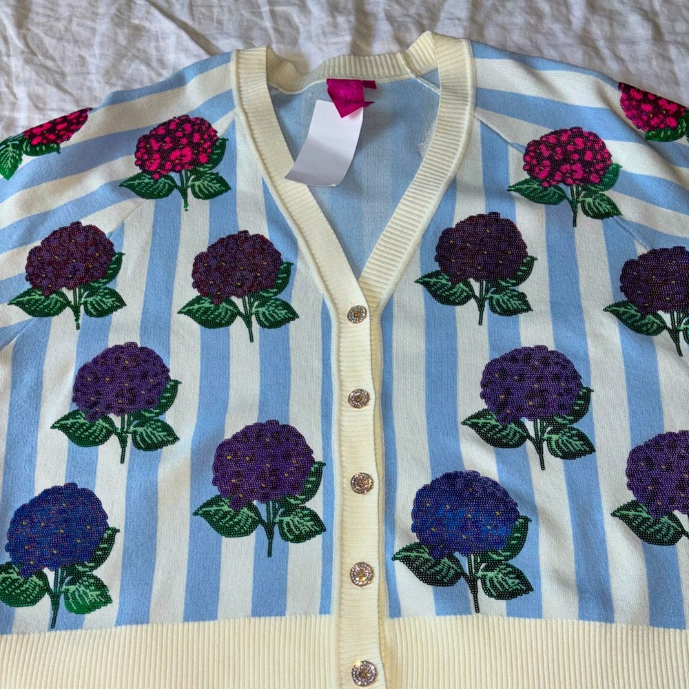 QUEEN OF SPARKLES QOS sequin Hibiscus Blue & White Cardigan Fit is Oversized
